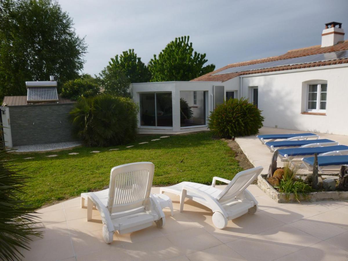 L'eden Naturiste Spas Couette-café