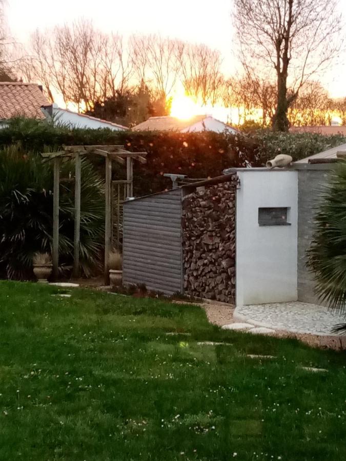 Couette-café L'eden Naturiste Spas